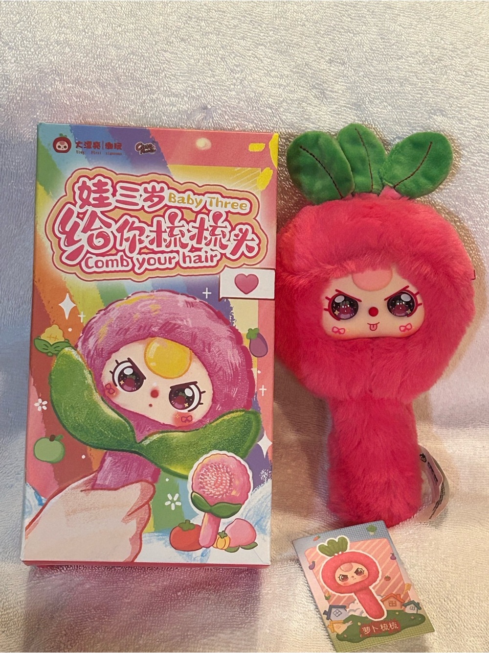 Baby Three “Comb your hair” Cute Red Character Brush pendant